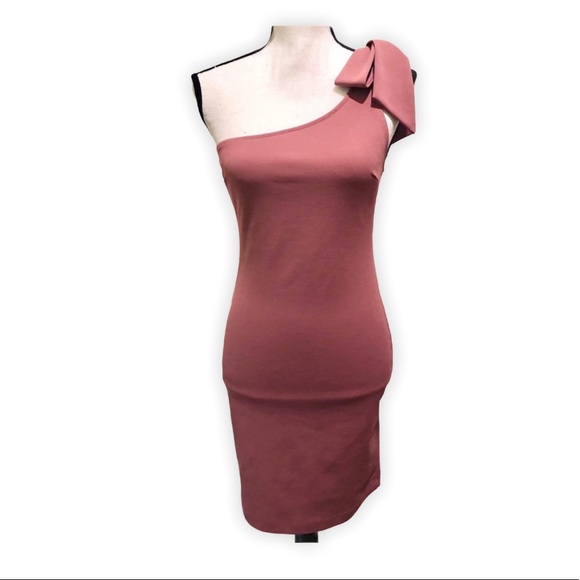One Shoulder Dress - Picture 2 of 4